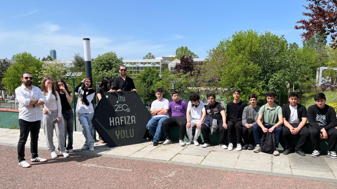Bilişim Haftasında İTÜ Kampüs Gezisi ve Fakülte Ziyareti